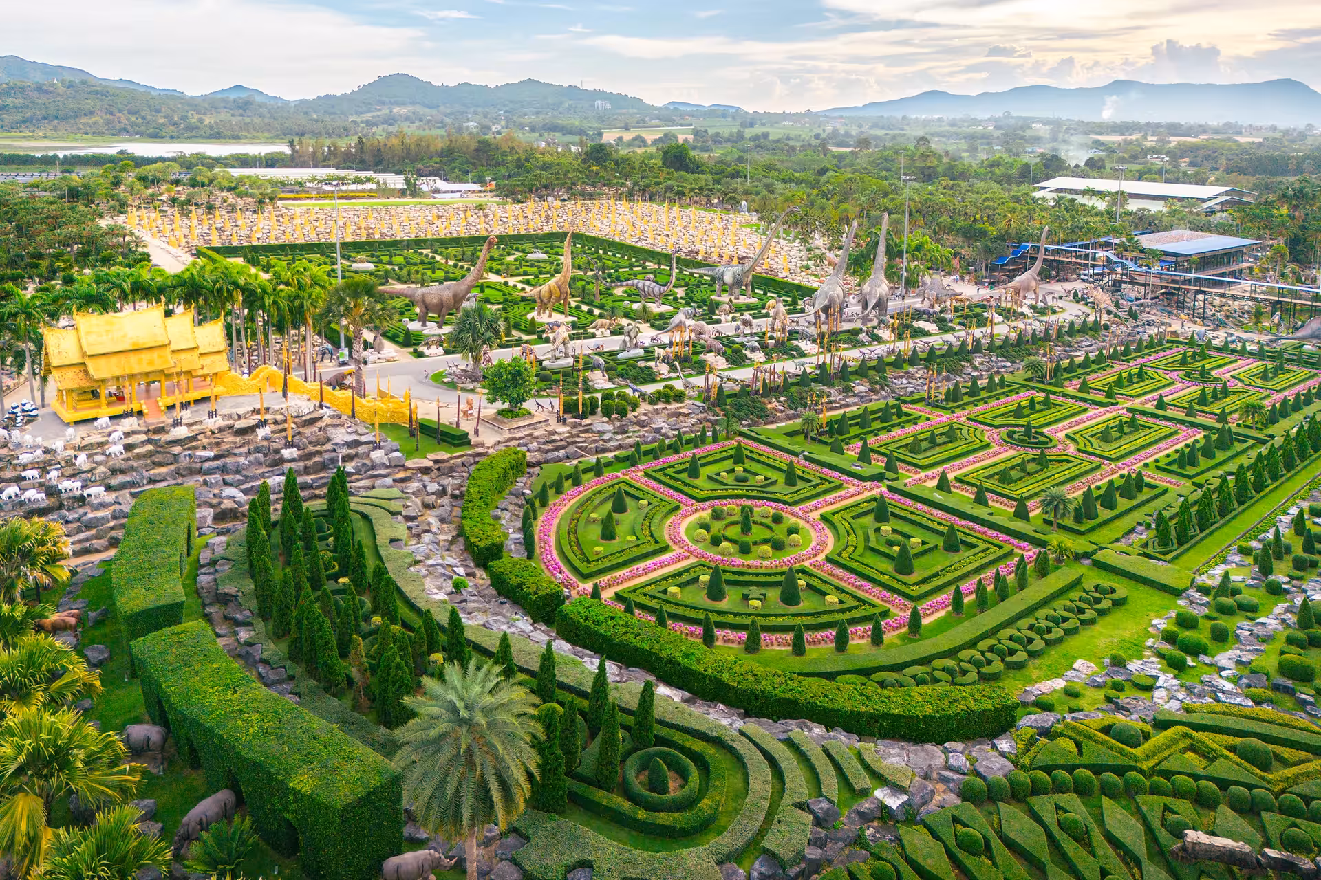 Nong Nooch Tropical Garden